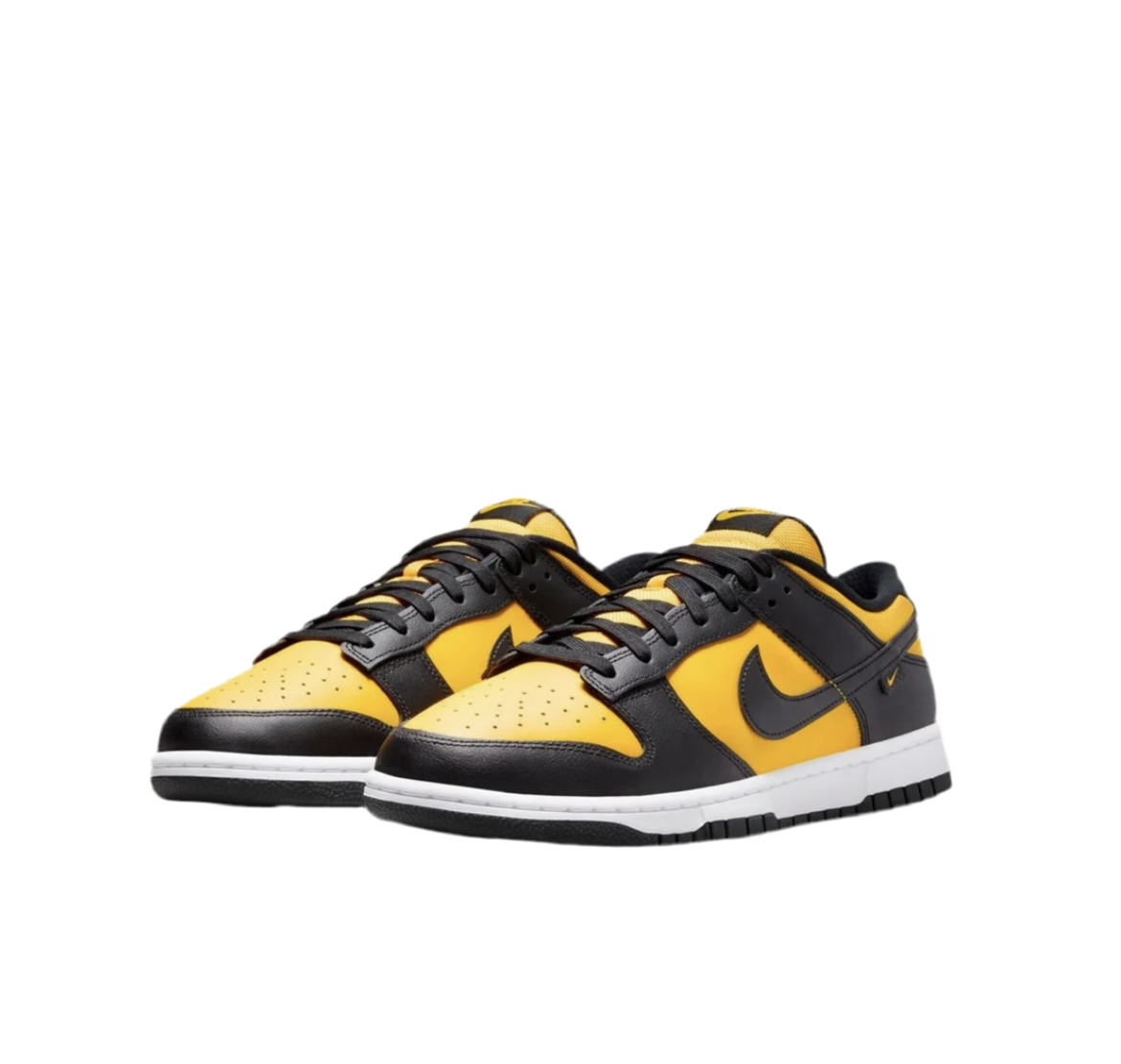 Nike Dunk Low SE - Black/ Gold