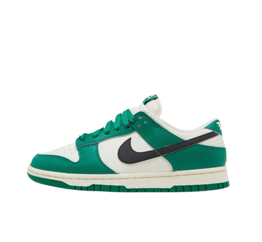 Nike Dunk Low SE - Malachite Green