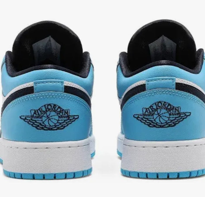 Air Jordan 1 Low UNC GS - University Blue