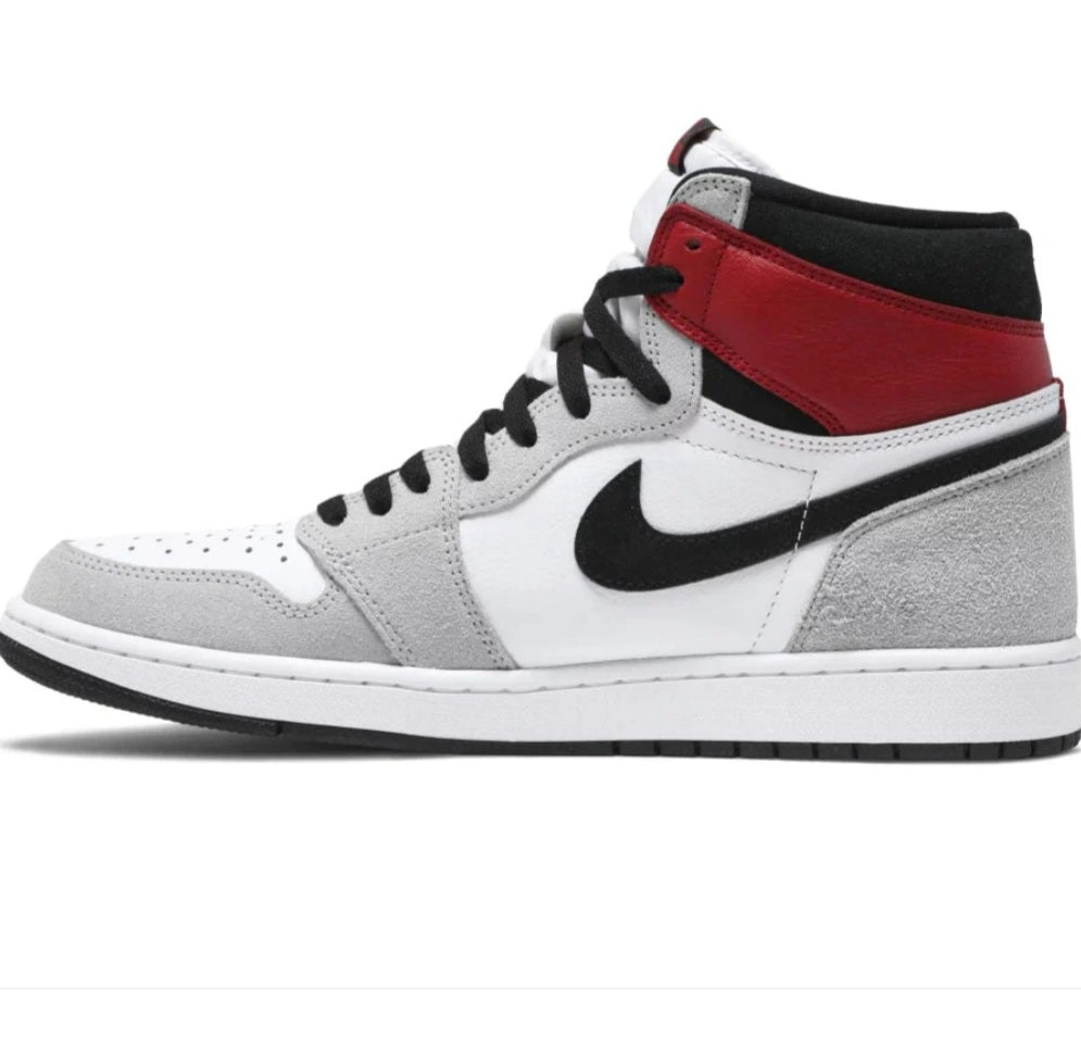 Air Jordan retro 1 High - Light Smoke Grey black and red