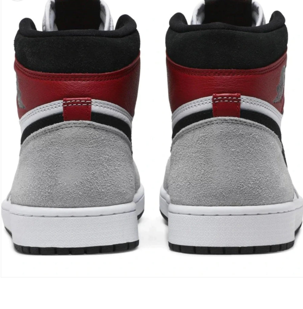 Air Jordan retro 1 High - Light Smoke Grey black and red