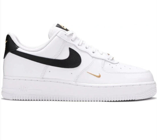 Air Force 1 '07 Essential - Black and White