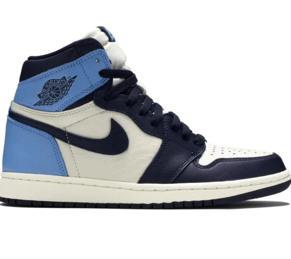 Air Jordan 1 Retro High - Obsidian right outer side view