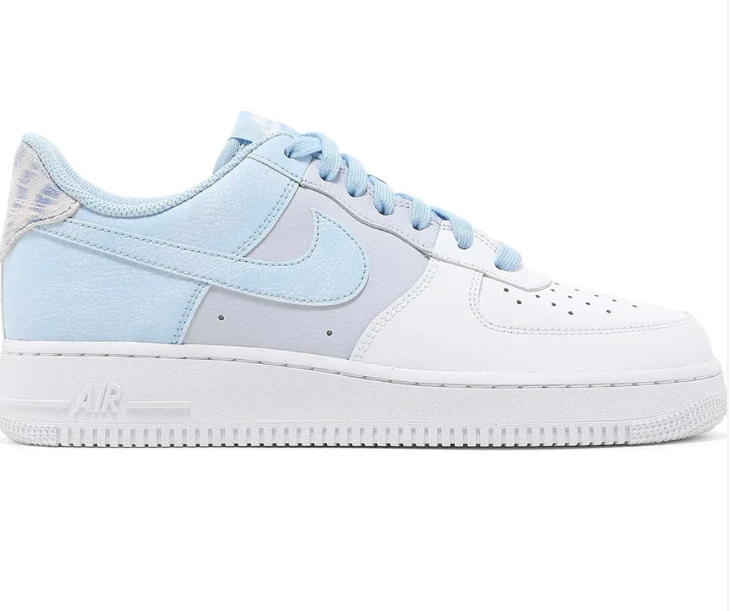 Air Force 1 ‘07 LV8 - Psychic Blue