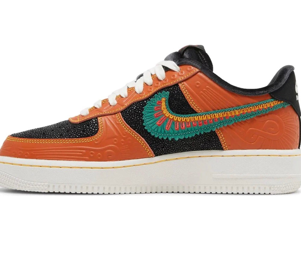 Air Force 1 ‘07 LX - Siepmre Familia